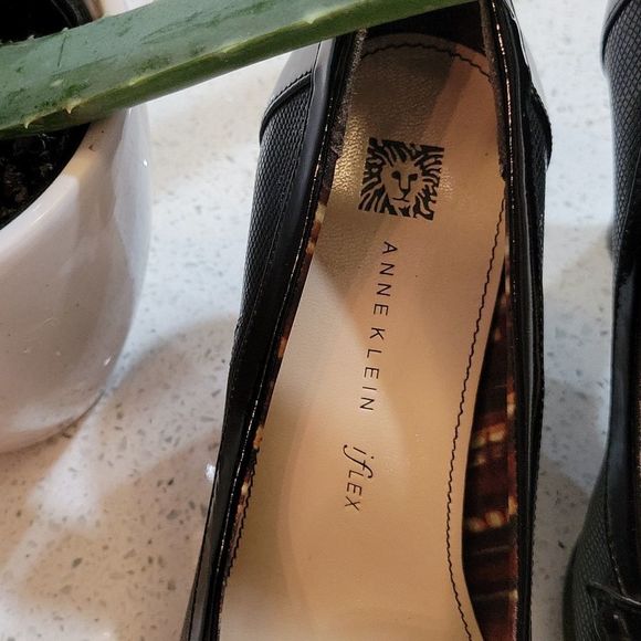 Anne Klein iFlex Heels - Picture 6 of 11